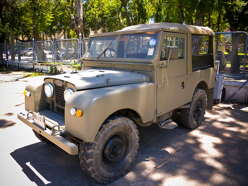 Land Rover 88 Series II